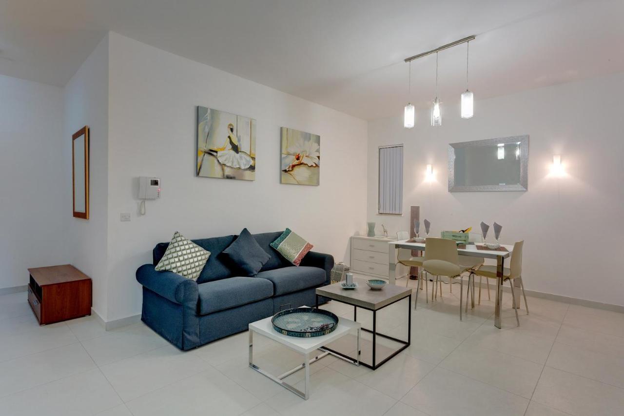 סליאמה Modern Apartment In The Best Location, Perfect For Families מראה חיצוני תמונה
