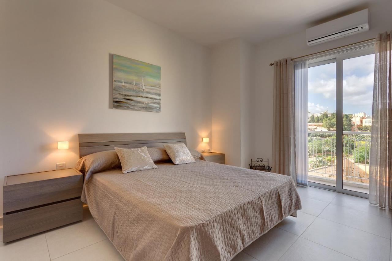 סליאמה Modern Apartment In The Best Location, Perfect For Families מראה חיצוני תמונה